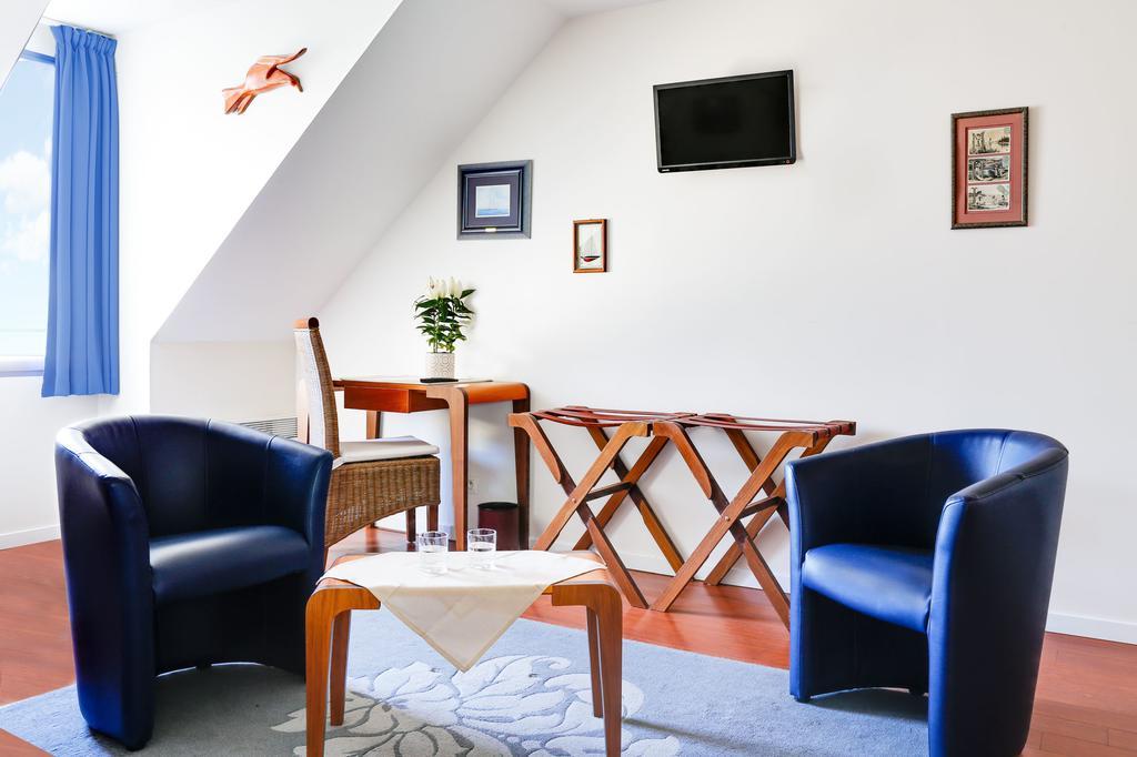 Hotel Le Chevalier Gambette Saint-Armel Εξωτερικό φωτογραφία